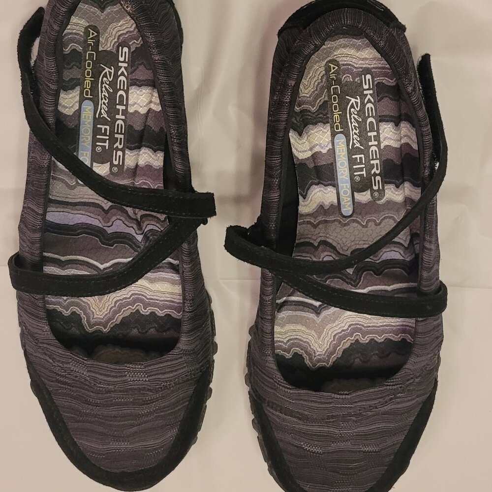 Black Mary Janes Skechers Memory Foam Womens Size 6 - Picture 6 of 15